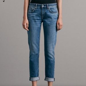rag & bone Dre Low-Rise Boyfriend Bradford wash slim boyfriend jean